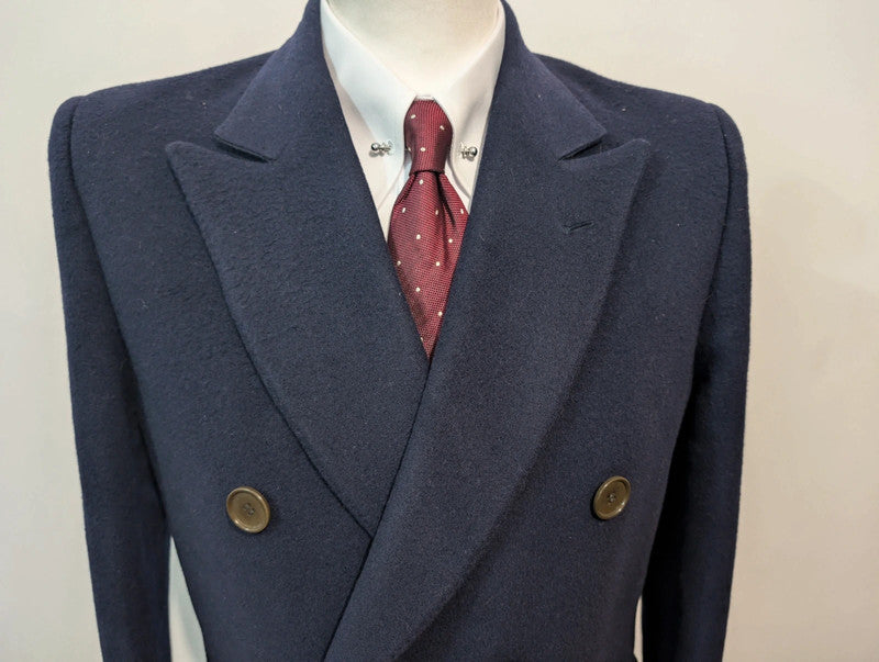 Légendaire manteau croisé bleu marine en laine