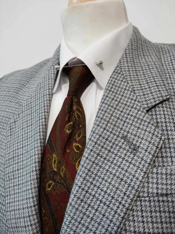 Sublimissism gray tweed suit