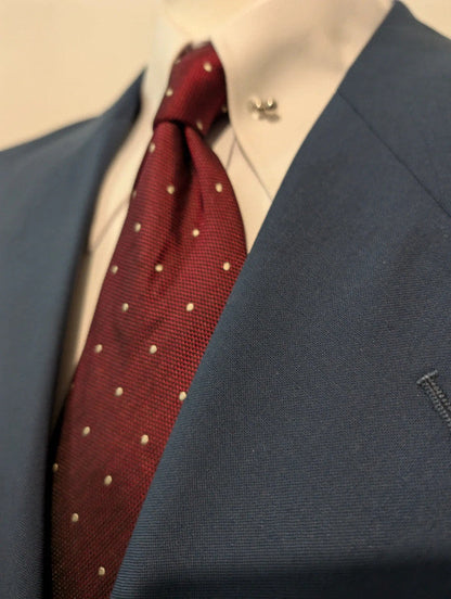 Parfait costume bleu en laine