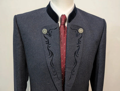 Sublime costume bleu en flanelle lourde