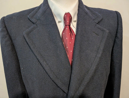Classique manteau bleu marine en laine
