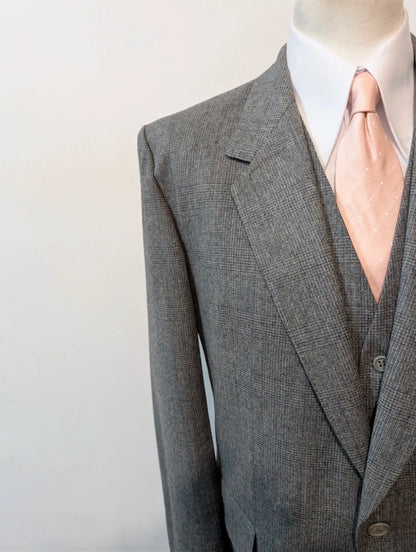 Fabulous heavy flannel grey 3 piece suit