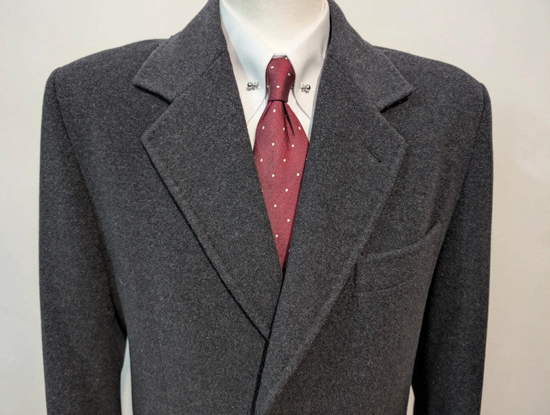 Impressive gray wool coat