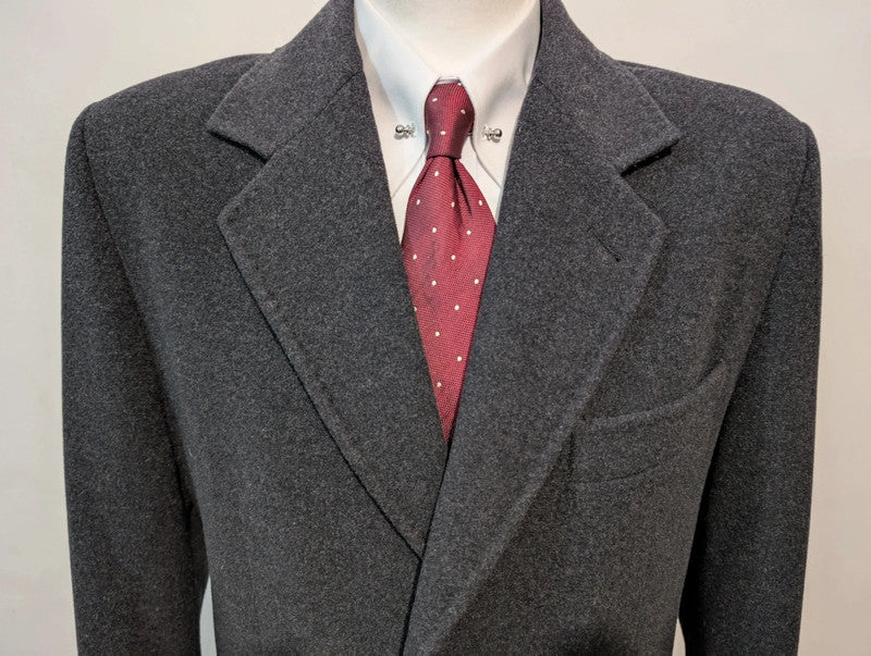 Impressive gray wool coat