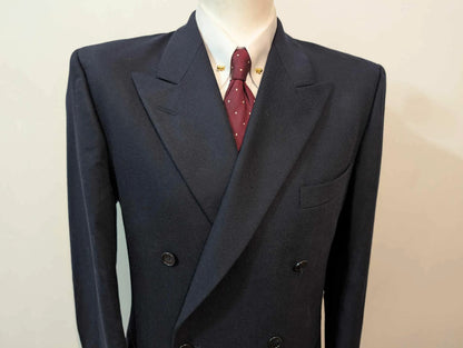 Phénomenal costume croisé bleu marine