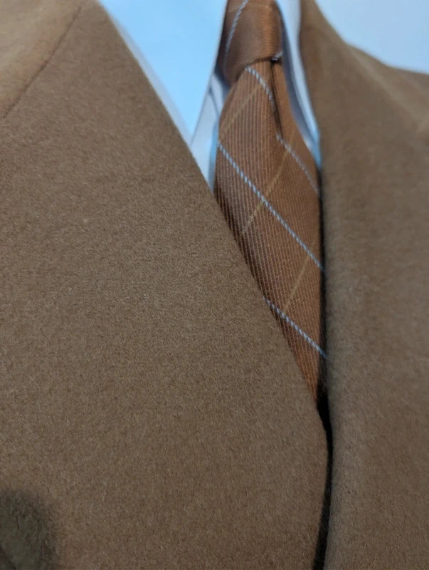 Legendärer, zweireihiger Kamelhaarmantel aus Wolle