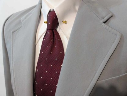 Gentil costume gris clair en laine