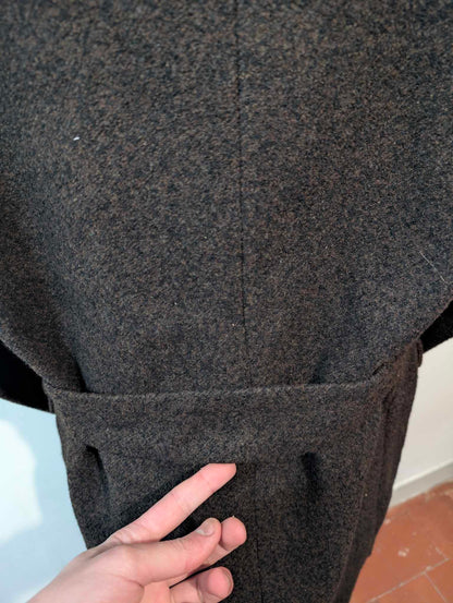 Schöner zweireihiger Wollmantel