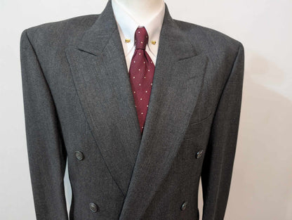 Magnifique costume croisé gris en flanelle