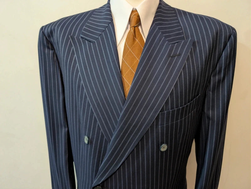 Extraordinaire costume croisé pinstripe en laine