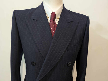Terrifiant costume croisé chalkstripe en flanelle lourde