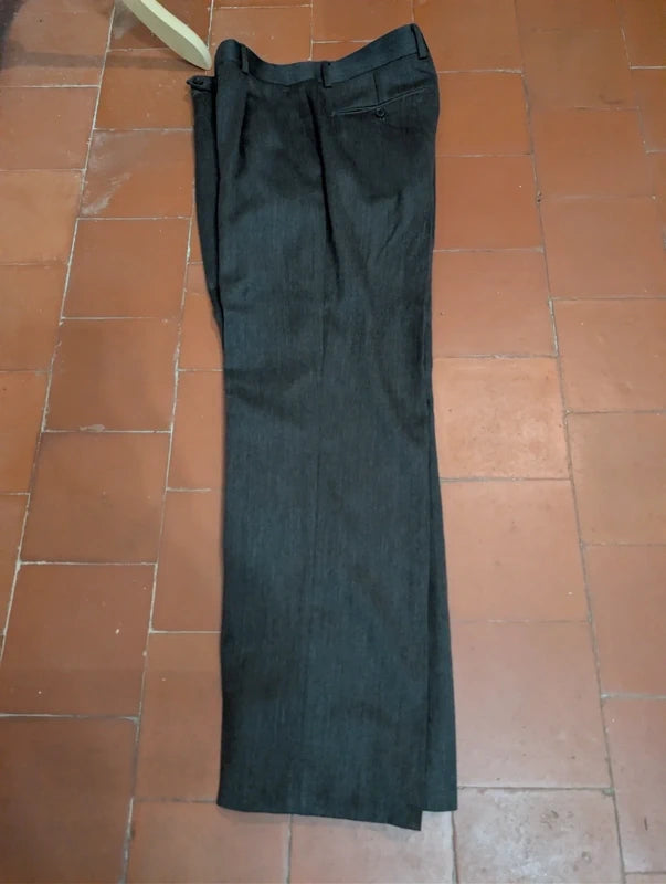 Größe 40FR, wunderschöne braune Wollhose