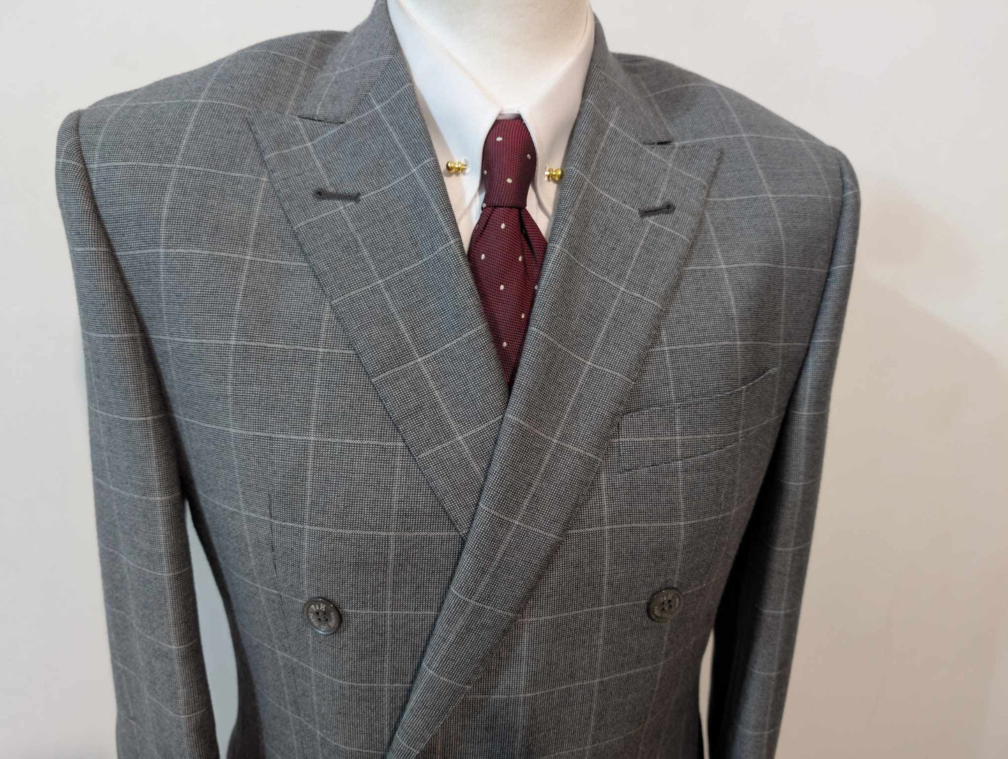 Impressionnant costume croisé à carreaux en flanelle de laine