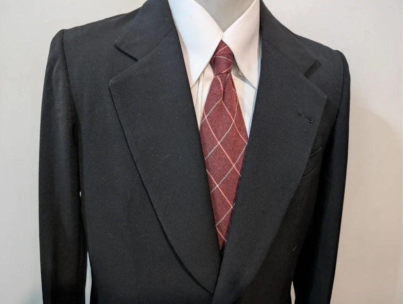 Magnifique costume noir en laine