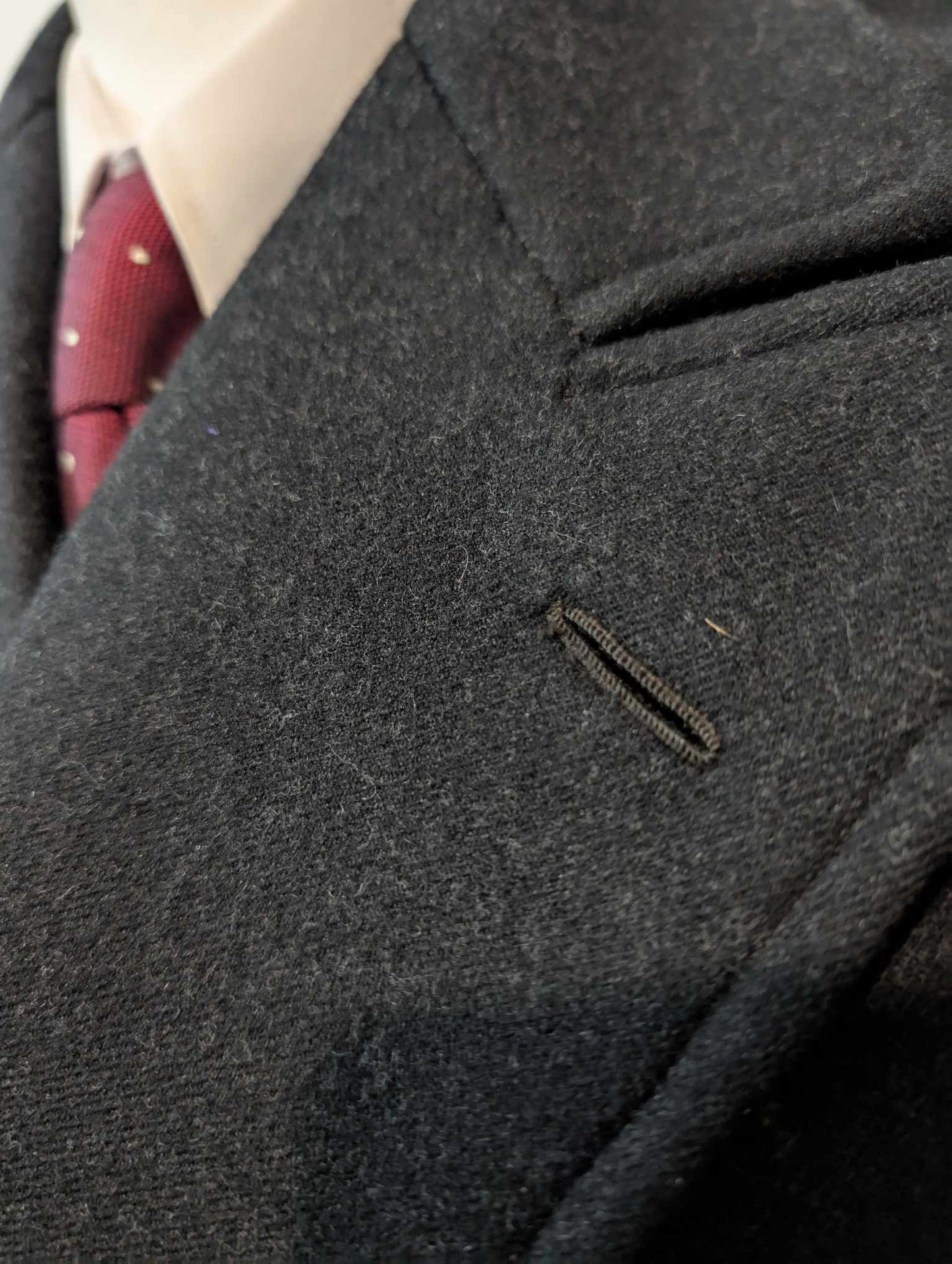 Merveilleux manteau croisé gris en laine