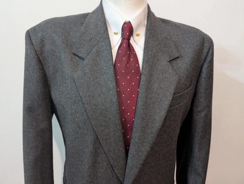 Magique costume gris en flanelle de laine