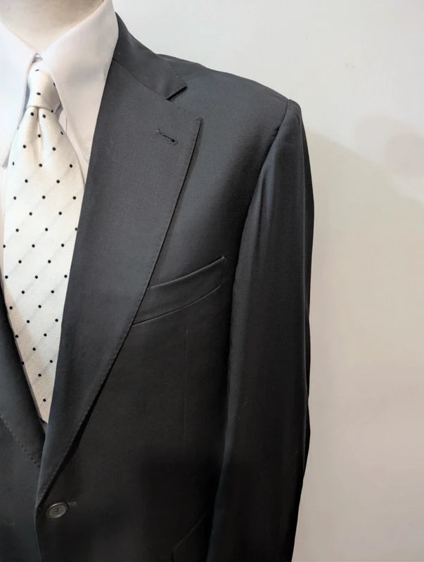 Klassischer marineblauer Wollanzug