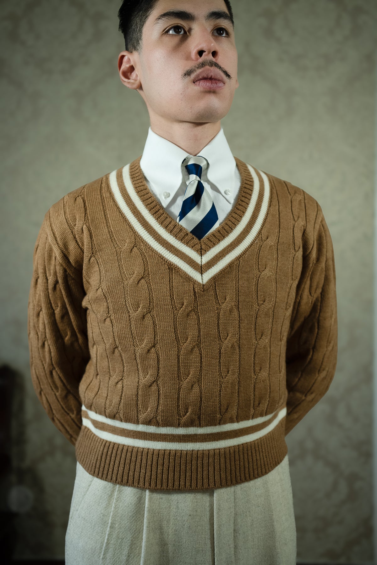 Pull cricket marron
