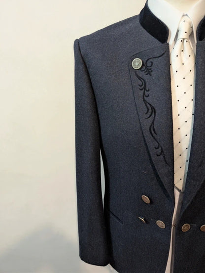 Fabelhafter österreichischer marineblauer Anzug aus schwerem Flanell