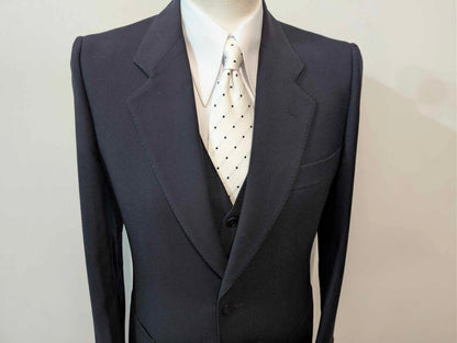 Wunderschöner dreiteiliger marineblauer Wollanzug