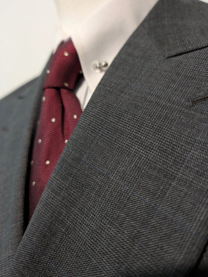 Incredible gray wool double-breasted suit