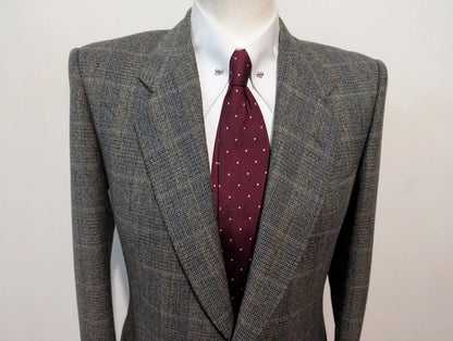 Formidable costume gris à carreaux en flanelle