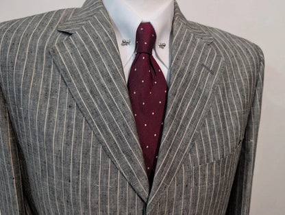 Joyeux costume chalkstripe en lin