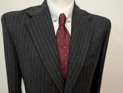 Parfait costume chalkstripe en flanelle lourde