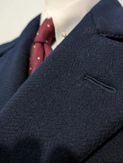 Formidable manteau bleu marine en laine