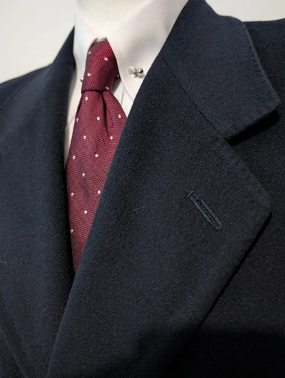 Incroyable manteau bleu marine en cachemire