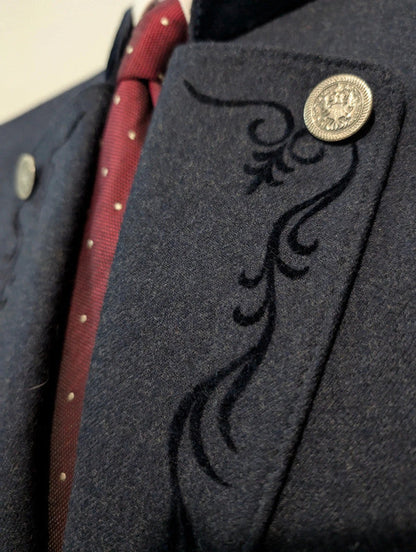 Sublime costume bleu en flanelle lourde