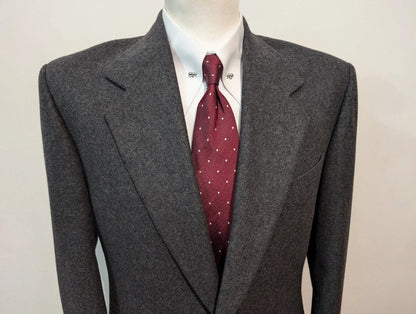Éclatant manteau gris en laine lourde