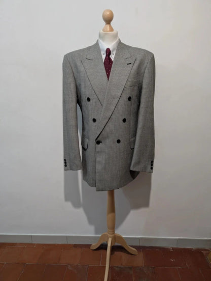 Original costume croisé en pied de poule