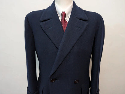 Formidable manteau bleu marine en laine