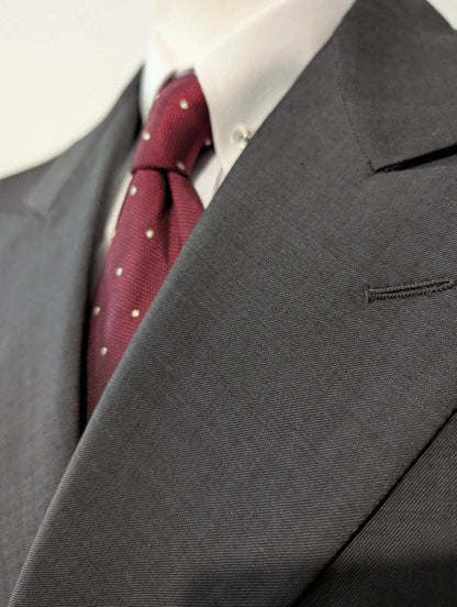 Légendaire costume croisé gris en laine