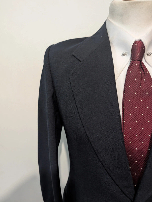 Classique veste bleu marine en laine froide