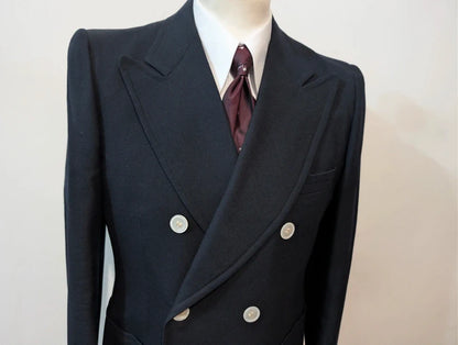 Fabelhafte, zweireihige dunkelblaue Wolljacke