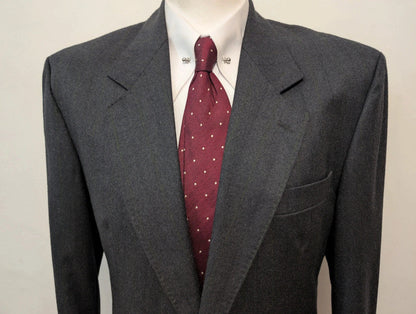 Élégant costume pinstripe en flanelle