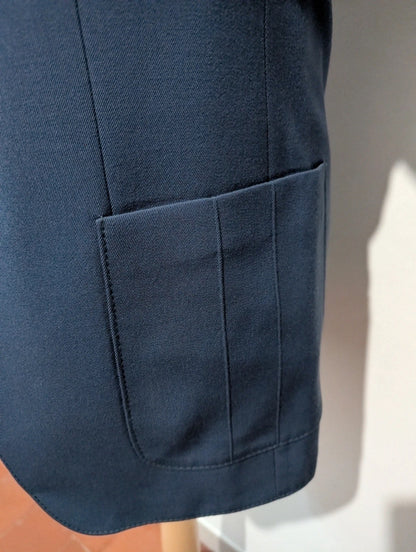 Spectaculaire veste bleu en laine