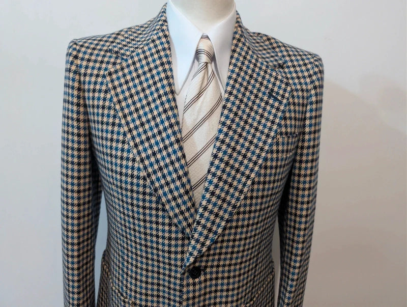 Fabelhafte Hahnentrittjacke