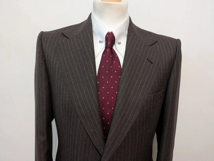 Légendaire costume pinstripe  marron en flanelle