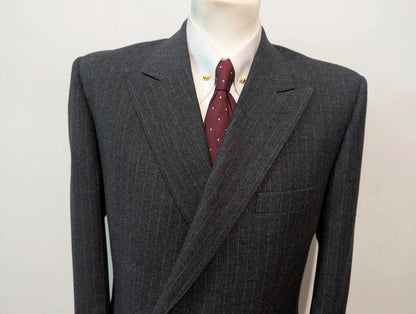 Magnifique costume croisé pinstripe en flanelle
