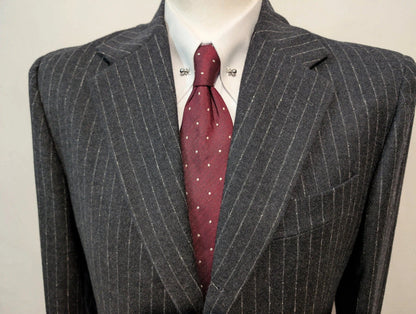 Parfait costume chalkstripe en flanelle lourde