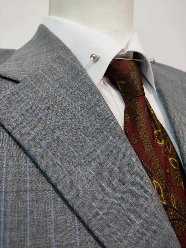 Impressive grey striped suit in fine wool