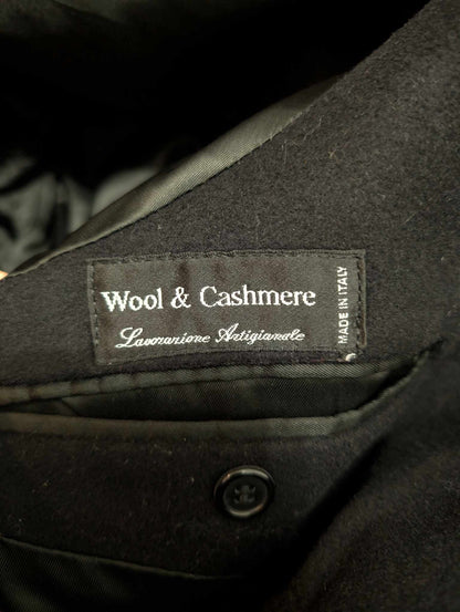 Élégant manteau noir en laine