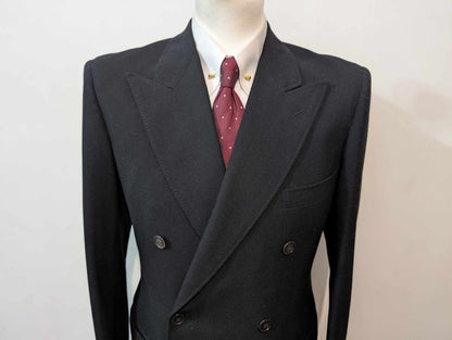 Majestueuse veste croisé en laine