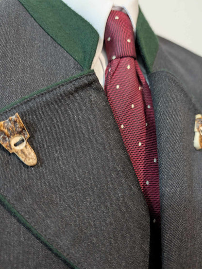 Sympathique costume autrichien en laine