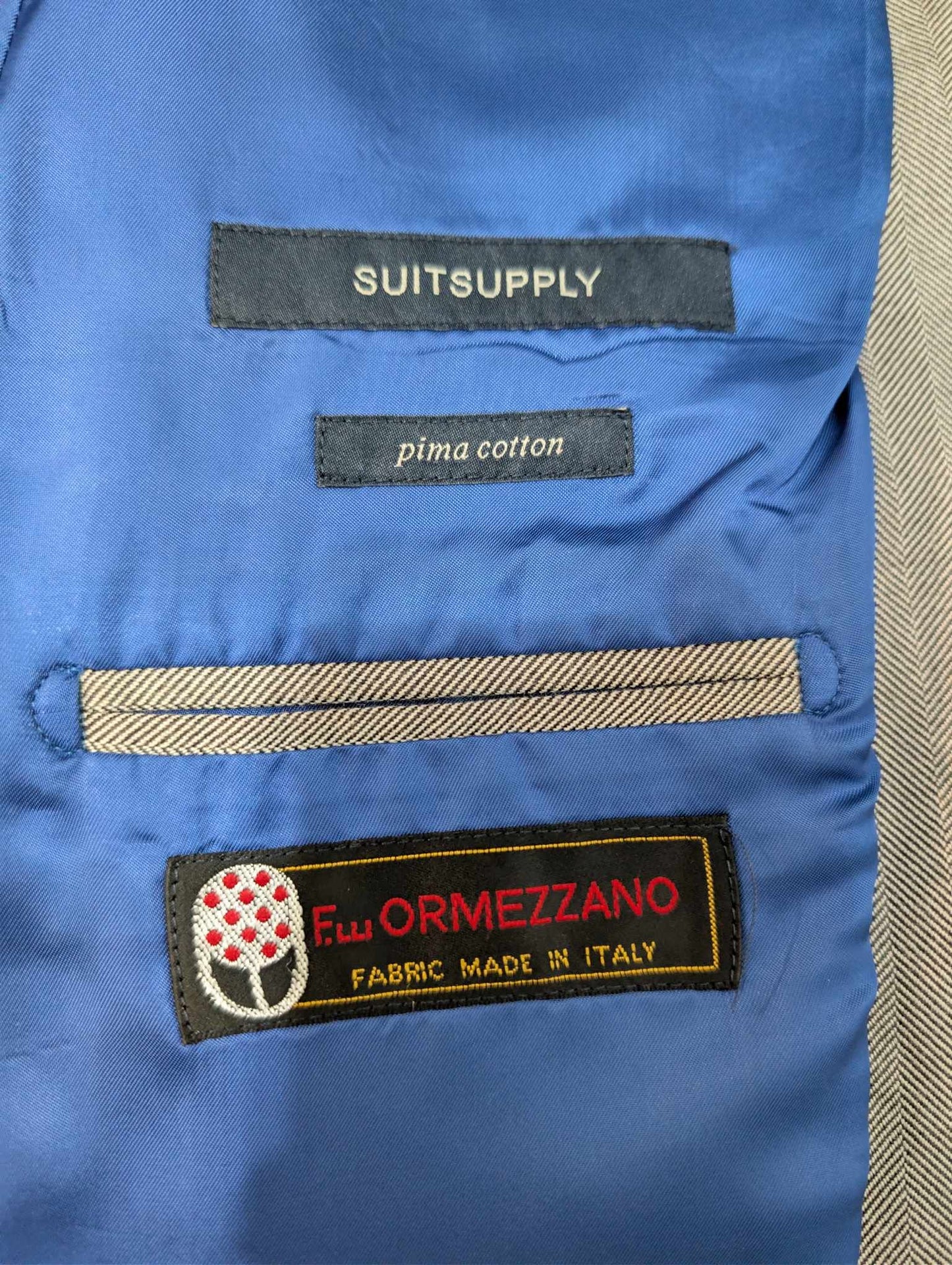 Gentille veste grise en coton