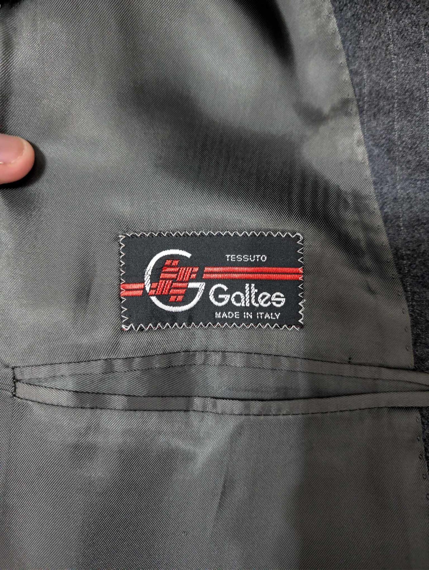 Magnifique costume pinstripe en flanelle