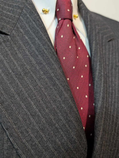 Incroyable costume croisé pinstripe en laine